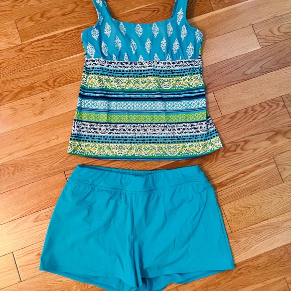 Lands' End Other - Lands’ End womens tankini size 8 & 10